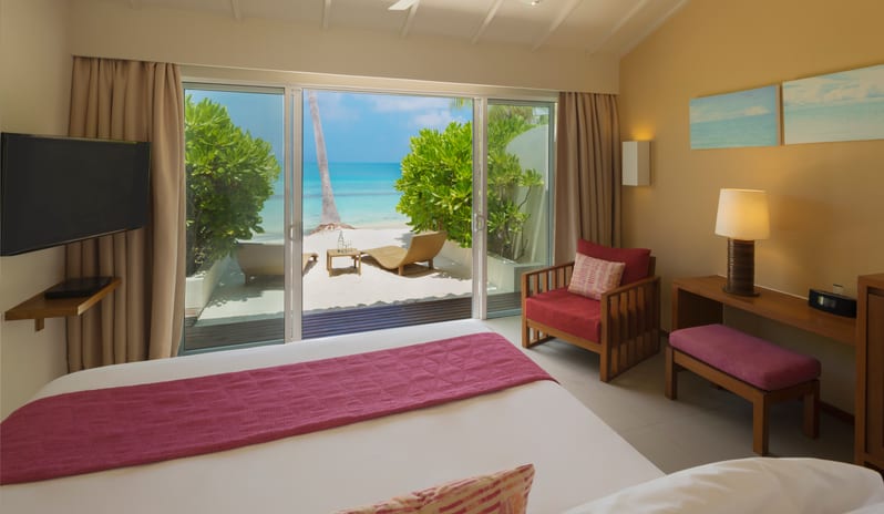 Centara Ras Fushi Resort & Spa-Deluxe Oceanfront Beach Villa 1_6696